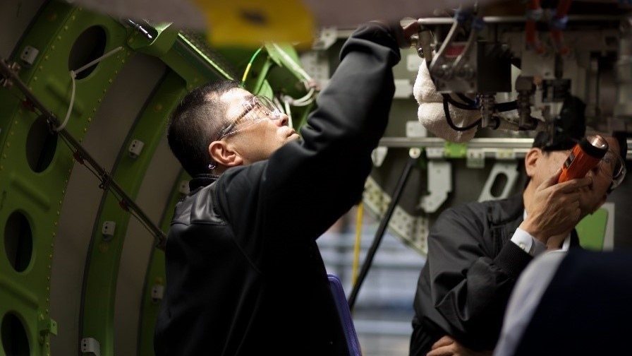 Technician_Performing_Aircraft_Maintenance.jpg