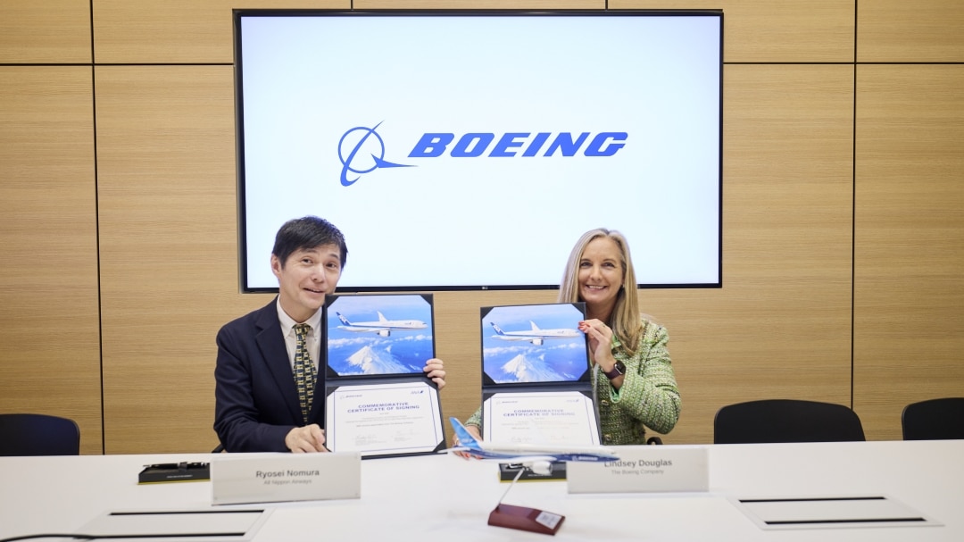 aix-2026-boeing-ana-signing-cabin-interiors.jpg